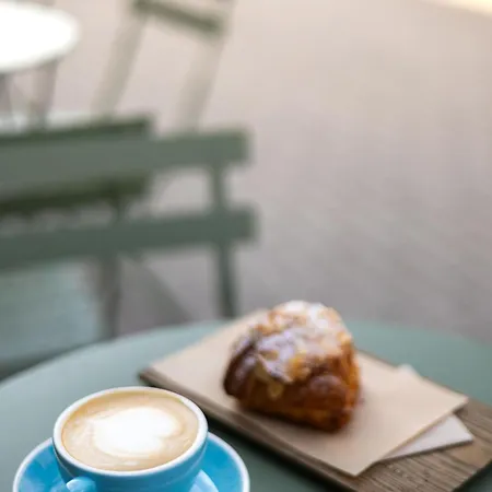 Cohost I Bright W-balcony I Self Check In I Next To Mo Museum *