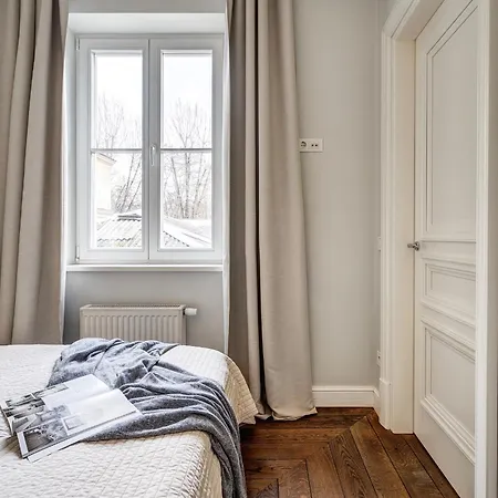 Cohost I Bright W-balcony I Self Check In I Next To Mo Museum Апартаменти *