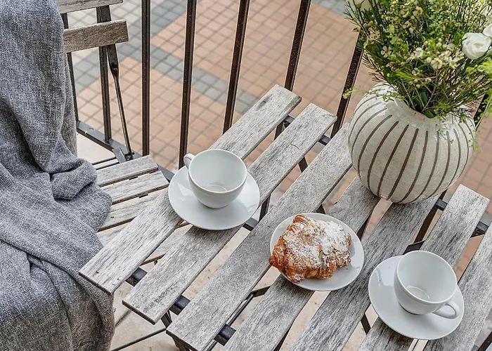 公寓 Cohost I Bright W-balcony I Self Check In I Next To Mo Museum