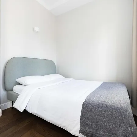 公寓 Cohost I Bright W-balcony I Self Check In I Next To Mo Museum