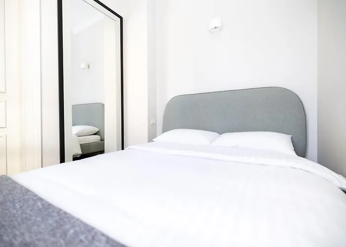 Appartement Cohost I Bright W-balcony I Self Check In I Next To Mo Museum *