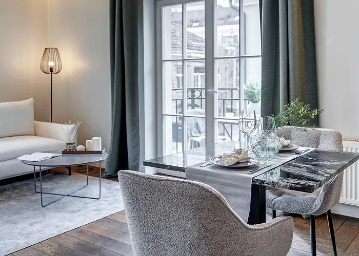 Appartement Cohost I Bright W-balcony I Self Check In I Next To Mo Museum *