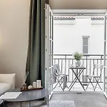 Apartment Cohost I Bright W-balcony I Self Check In I Next To Mo Museum Vilnius